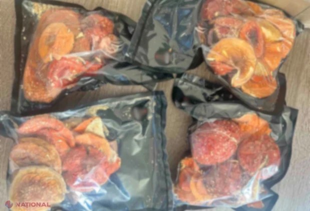 Produse cu efect psihotrop, ascunse în colete poștale, depistate la Aeroportul Internațional Chișinău