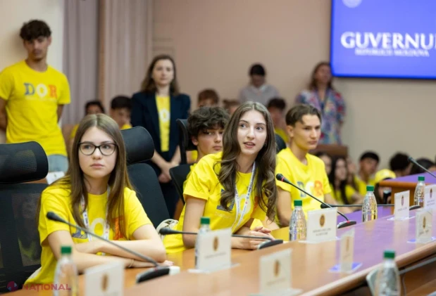 Vasile Tofan îndeamnă tinerii din diaspora să valorifice „avantajul” legăturii cu Republica Moldova și identitatea multiplă