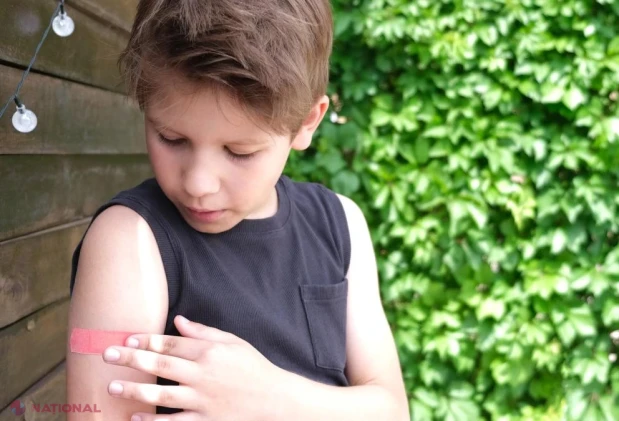 Vaccinul HPV, șansă gratuită de protecție împotriva cancerului pentru fete și băieți între 11 și 26 de ani