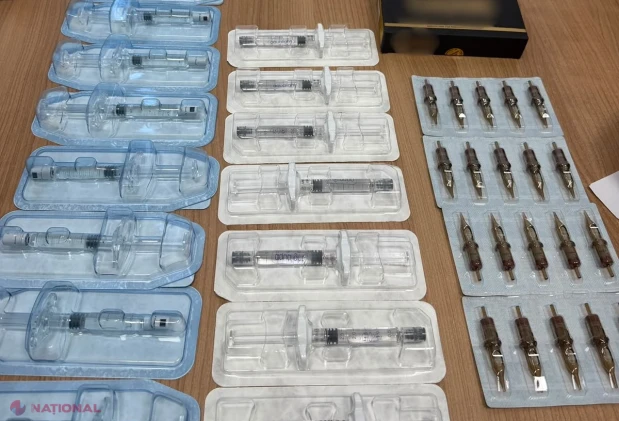 Produse injectabile și cosmetice nedeclarate, depistate în bagajul unei pasagere la vama Tudora