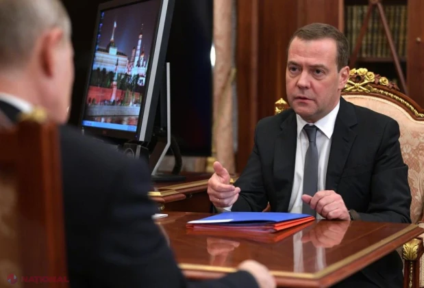 Putin și Medvedev anunță victoria inevitabilă a Rusiei în războiul prelungit contra Ucrainei