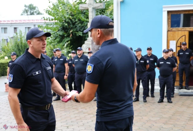 Zeci de salvatori și pompieri IGSU decorați cu distincții înainte de Ziua Independenței Republicii Moldova