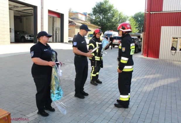 Doi subofițeri ai IGSU se retrag la pensie după peste 20 de ani de misiuni de salvare și stingere a incendiilor