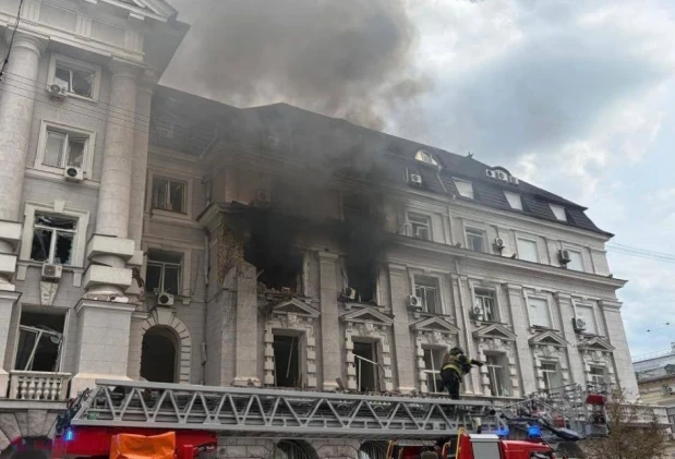 Sediul central al SBU, lovit de o dronă rusească în centrul Kievului. Zelenski: A vizat biroul şefului instituţiei