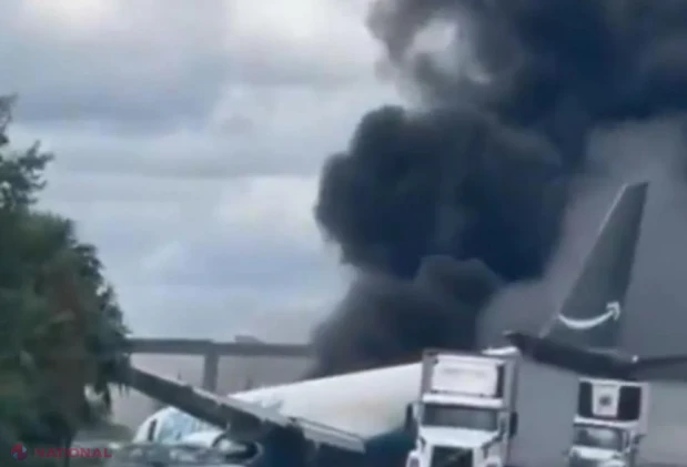 Avion cargo Amazon, prăbușit pe aeroportul din Miami după ce a depășit pista la aterizare