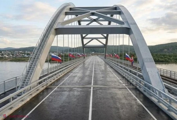 Coreea de Nord şi Rusia au inaugurat primul pod rutier comun, un nou simbol al apropierii dintre cele două ţări - VIDEO