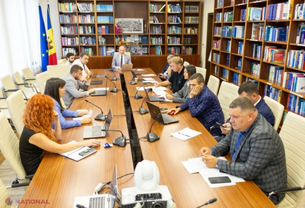 Politica fiscală pentru 2027, propusă Parlamentului: scutirea personală crește, iar TVA-ul și accizele se modifică