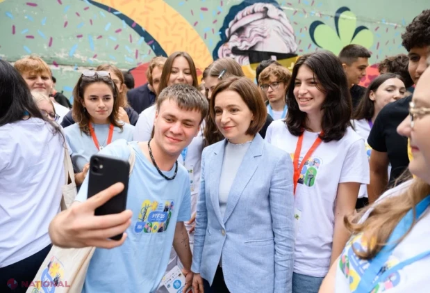 Peste 500 de tineri au discutat despre democrație, libertate și competențele viitorului la Moldova Youth Forum 2026