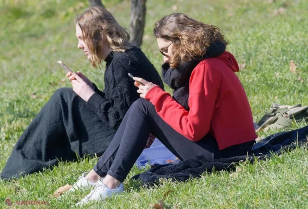UE propune reguli noi pentru social media: copiii sub 15 ani ar putea avea acces doar cu implicarea părinților