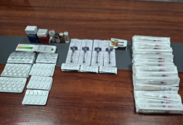Comprimate, preparate injectabile și instrumente stomatologice nedeclarate, depistate în bagajele pasagerilor