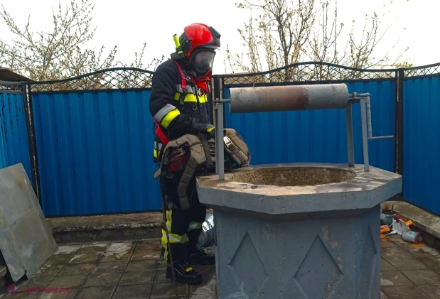 Un bărbat din Dondușeni, salvat de pompieri după ce a căzut într-o fântână adâncă de șapte metri
