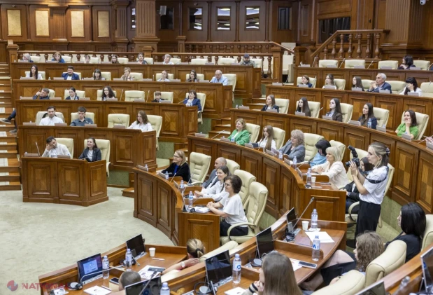 La Parlament a fost lansată cea de-a IX-a ediție a programului „Sub cușma lui Guguță”