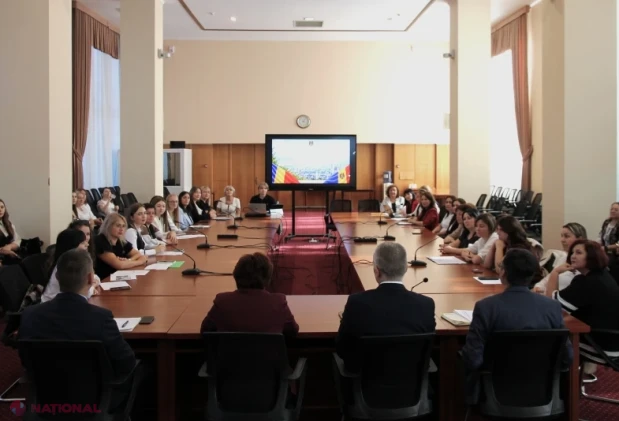 207 de cadre didactice din Republica Moldova s-au format în opt universități din România