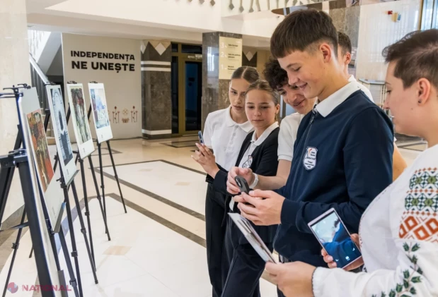 Parlamentul găzduiește expoziția imersivă „Arta prinde viață” cu lucrări ale artiștilor moldoveni