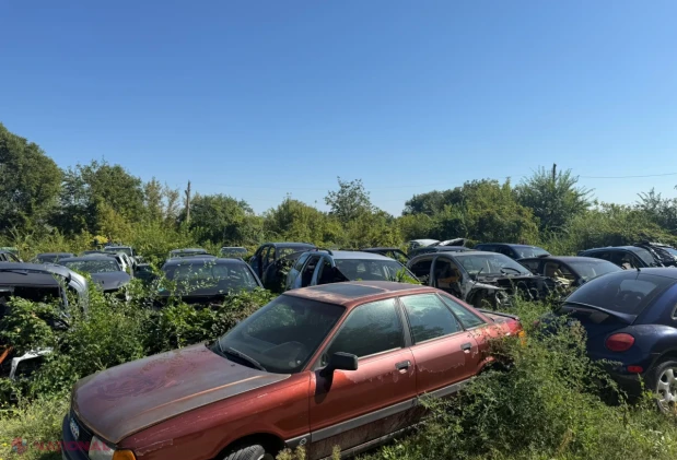 12 vehicule cu termenul de aflare în țară depășit și date spre dezmembrare, depistate la Ciorescu