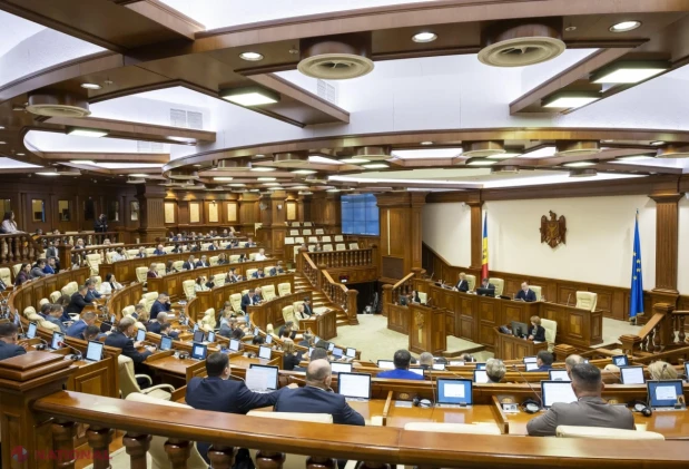 Plafoanele pentru operațiunile valutare fără autorizarea BNM vor crește în două etape, până la 250 000 de euro