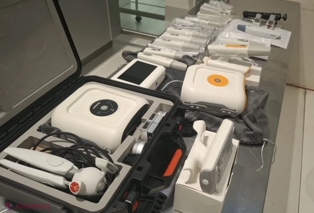 13 dispozitive stomatologice nedeclarate, depistate în bagajul unei pasagere la Aeroportul Chișinău