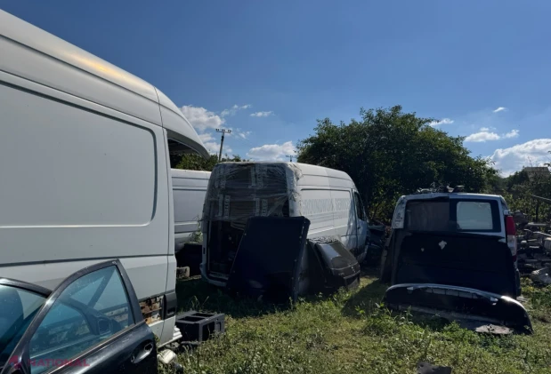 12 autoturisme cu numere străine, depistate la Taraclia după expirarea termenului legal de ședere în țară