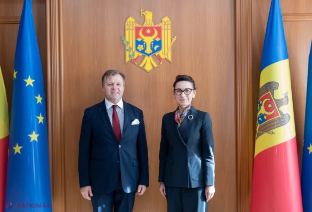 Corina Călugăru a discutat cu Secretarul General al Comunității Democrațiilor despre combaterea ingerințelor străine