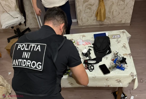 Celulă de distribuire a drogurilor prin Telegram, destructurată în Chișinău: trei suspecți, reținuți