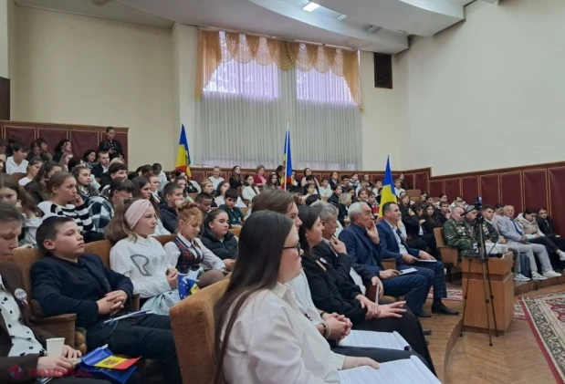 Peste 7.000 de persoane au participat la 35 de forumuri regionale dedicate Independenței Republicii Moldova