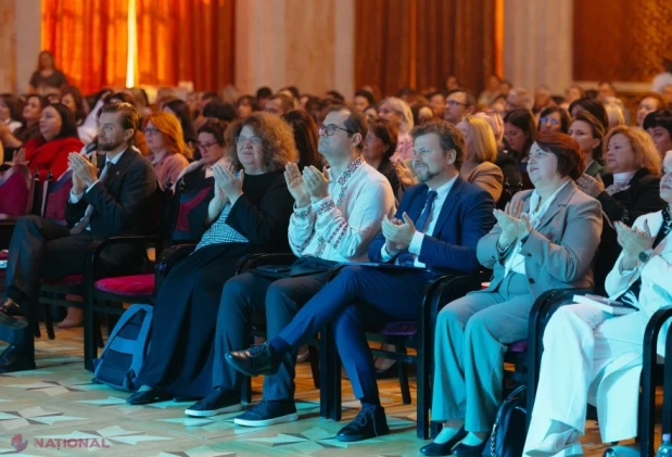 Cei mai buni pedagogi din Republica Moldova, premiați la concursul „Pedagogul anului 2026”