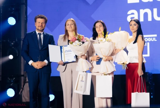 Cei mai buni pedagogi din Republica Moldova, premiați la concursul „Pedagogul anului 2026”