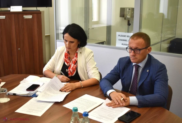 Experții de pe ambele maluri ale Nistrului au discutat soluții pentru gestionarea crizei hidrologice