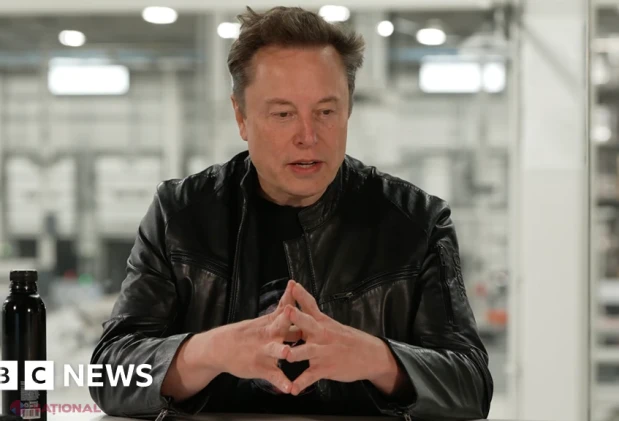 Musk spune că fuziunea Tesla-SpaceX ar fi o idee bună