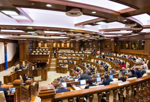 Parlamentul a votat în prima lectură legea mobilității urbane: reguli pentru trafic, parcări și transport public