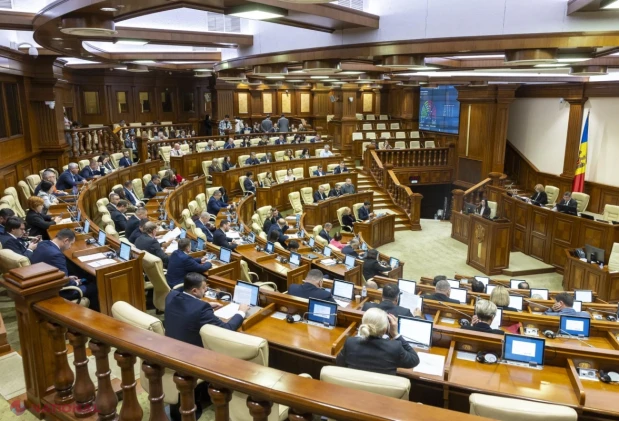 Achizițiile din bani publici vor include cote minime pentru vehicule nepoluante