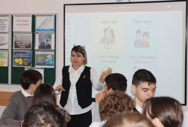 Elevii din Comrat au discutat despre drepturile omului și egalitate