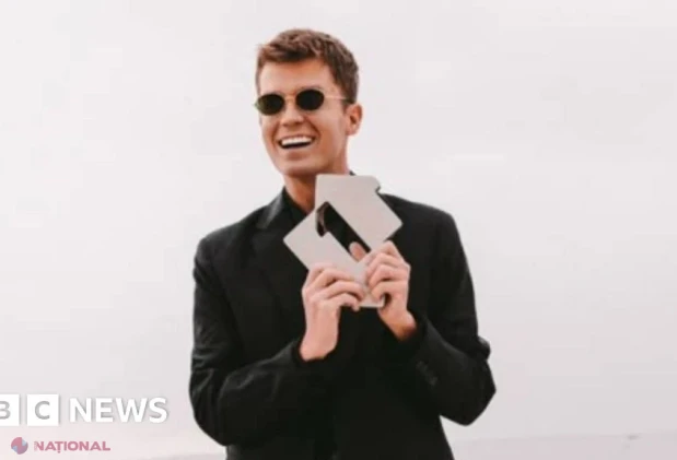 Hitul „Babydoll” îl duce pe Jamie Miller în fruntea topului britanic după 15 ani