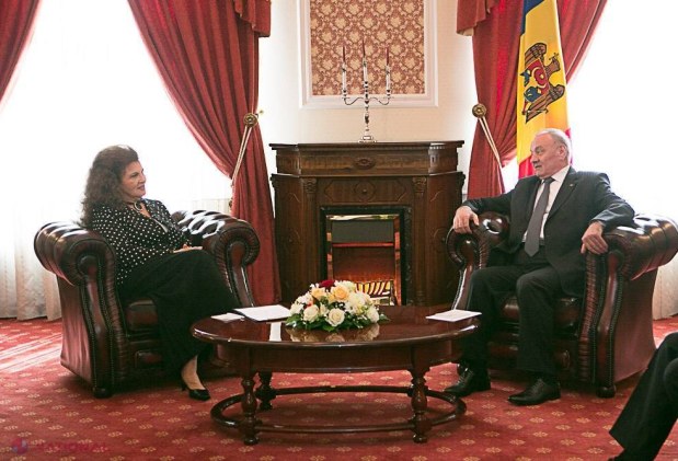 Timofti i-a spus Irinei Loghin ce cântece de-ale interpretei preferă familia sa