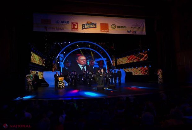 FOTO, VIDEO // FMF a desemnat laureații din 2013
