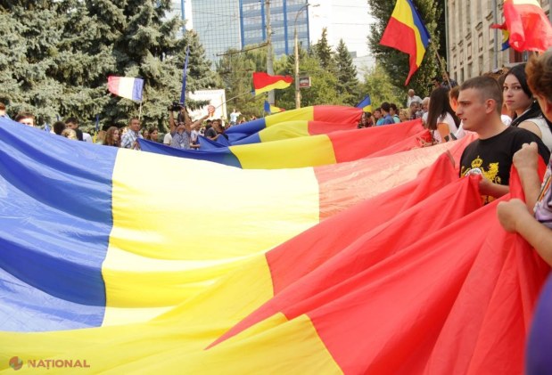 ACȚIUNE // Prutul, în culorile ROȘU, GALBEN și ALBASTRU