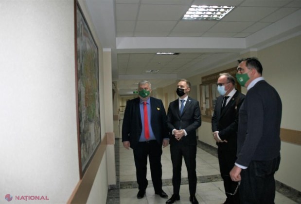 FOTO // Sala „Gheorghe Brătianu”, la Chișinău! România a deschis un Centru de informare în cadrul Universității de Stat din Moldova: Cele mai moderne resurse de învățare, dezbateri științifice, seminare privind istoria națională și universală