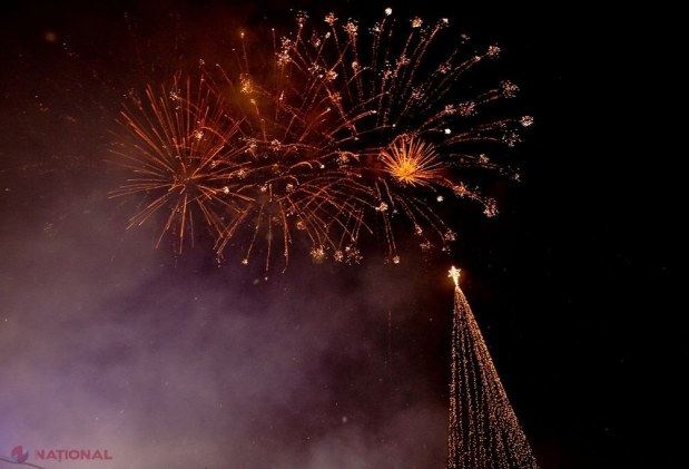 GALERIE FOTO // Mega-concert și show spectaculos cu focuri de artificii. Mii de moldoveni au sărbătorit Revelionul la Orhei!