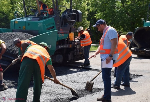 FOTO // La Orhei continuă lucrările ample de RENOVARE a străzii centrale: Șor: „Dodon găsește un milion de motive că nu repare drumurile în sate. Va trece pandemia și el va găsi alte motive pentru a-și acoperi neputința”