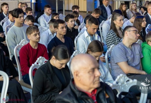 VIDEO, FOTO // „Fair Play Forum 2024”, un eveniment INEDIT pentru tineri jurnaliști sportivi. A.S.I.C.S. i-a pus față în față pe cronicarii sportivi în devenire cu MEDALIAȚII la JO Serghei Tarnovschi și Ion Basoc, dar și tenismenul Radu Albot