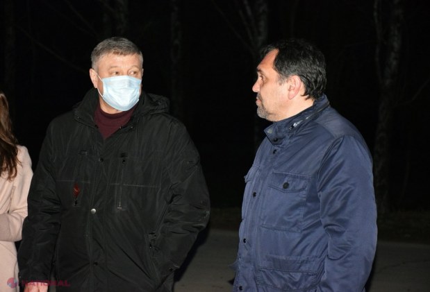 FOTO // Comuna Vatici din raionul Orhei este complet iluminată, datorită echipei Partidului „ȘOR”: „Pentru Vatici este o zi simbolică, deoarece a fost învins întunericul”