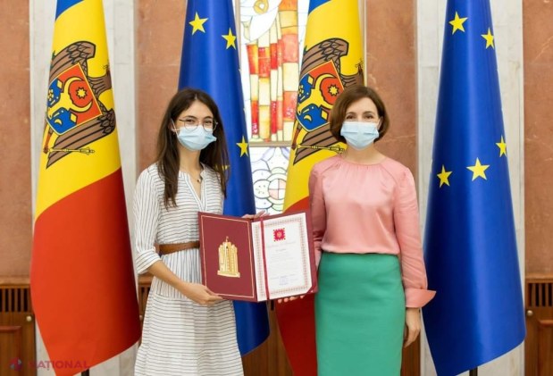OLIMPICII de la concursurile internaţionale de Matematică, Fizică,  Chimie şi Biologie, convocaţi la Președinție: 