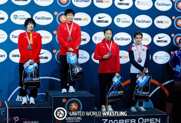 FOTO // Cea mai bună sportivă din R. Moldova în 2023 și-a adjudecat prima MEDALIE în 2024. Anastasia Nichita și-a zdrobit adversara cu 14-4