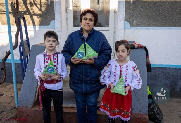 VIDEO, FOTO // A.S.I.C.S. și-a asumat rolul de Moș Crăciun pentru 10 000 de copii din R. Moldova. Mesagerii Campania „Magie de Crăciun III” ajung la copiii care trimit Asociației un desen despre sărbătorile de iarnă.