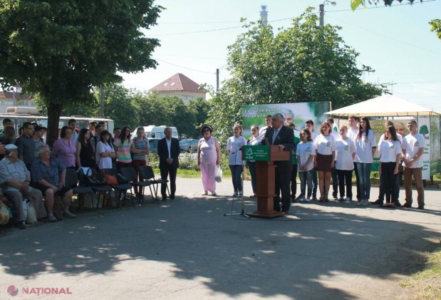 VIDEO, FOTO // „Chişinăul întreabă - Urechean răspunde”. Întâlnire de ANVERGURĂ cu locuitorii capitalei