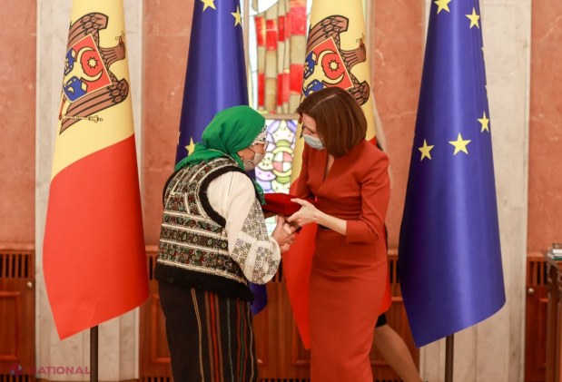 FOTO // Președinta Maia Sandu a înmânat „Ordinul Republicii” la 30 de personalități în anul când R. Moldova a împlinit 30 de ani de independență