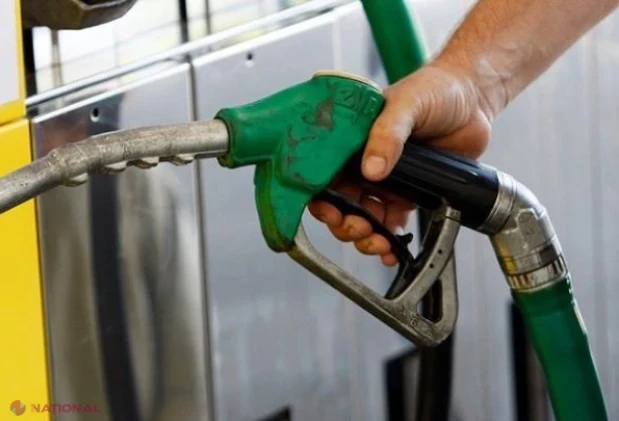 ULTIMA ORĂ // Prag psihologic depășit: Motorina comercializată în R. Moldova sare pentru PRIMA dată de 35 de lei/litru din cauza tensiunilor globale. Ce se întâmplă cu STOCURILE