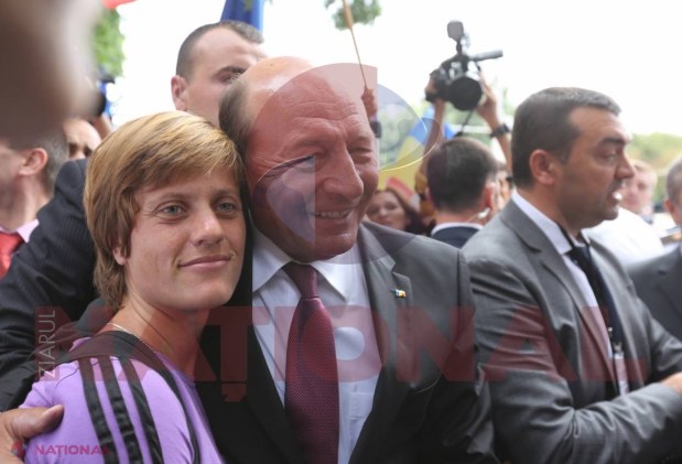 FOTO // Băsescu, emoționat până la LACRIMI