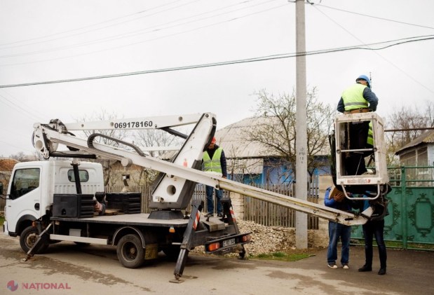 FOTO // Partidul „ȘOR” a DEMARAT astăzi lucrările de iluminare a 104 localități din R. Moldova