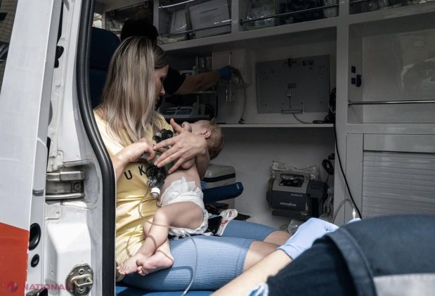 VIDEO, FOTO // Momentul în care RACHETA lui Putin face una cu pământul un SPITAL pentru copii din Kiev. Unii micuți bolnavi de cancer nu au avut nicio șansă: „Există oameni sub dărâmături şi numărul exact al victimelor este în prezent necunoscut”